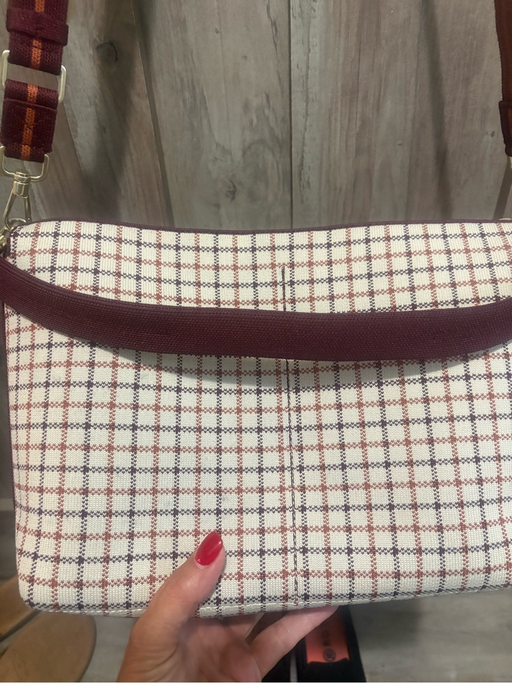 Rothy’s Malbec Grid Crossbody EUC!!! - Picture 2 of 7